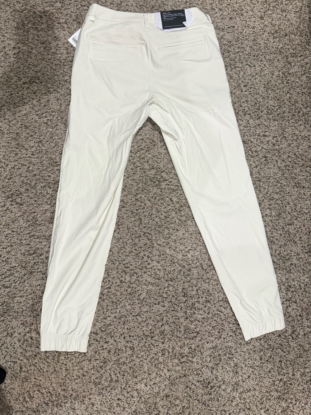 Lululemon ABC Slim-Fit Fixed-Waist Golf Jogger
Regular - Picture 4 of 5